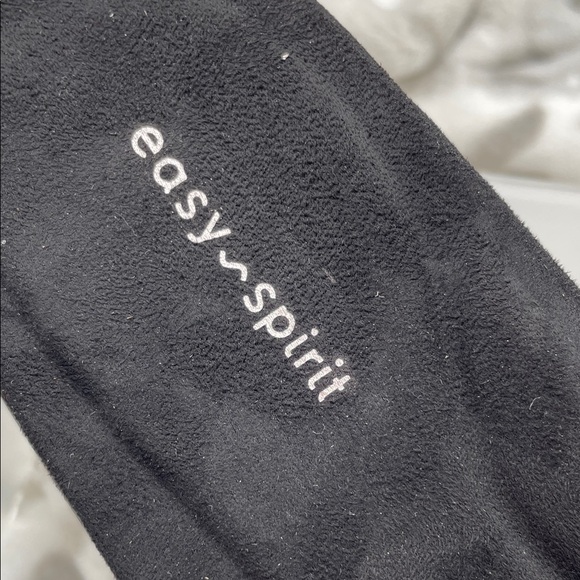 Easy Spirit Shanta 2, Black criss cross Studded Slide Sandals, size 9.5 NEW - Picture 2 of 8